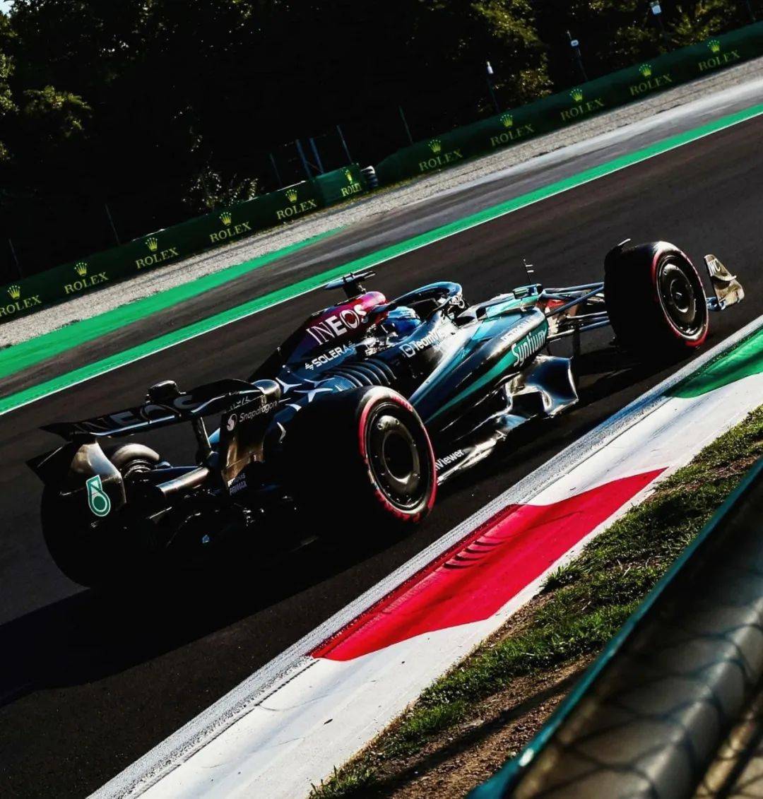 迈凯伦绝杀雷诺车队，佩雷兹统治全场的简单介绍