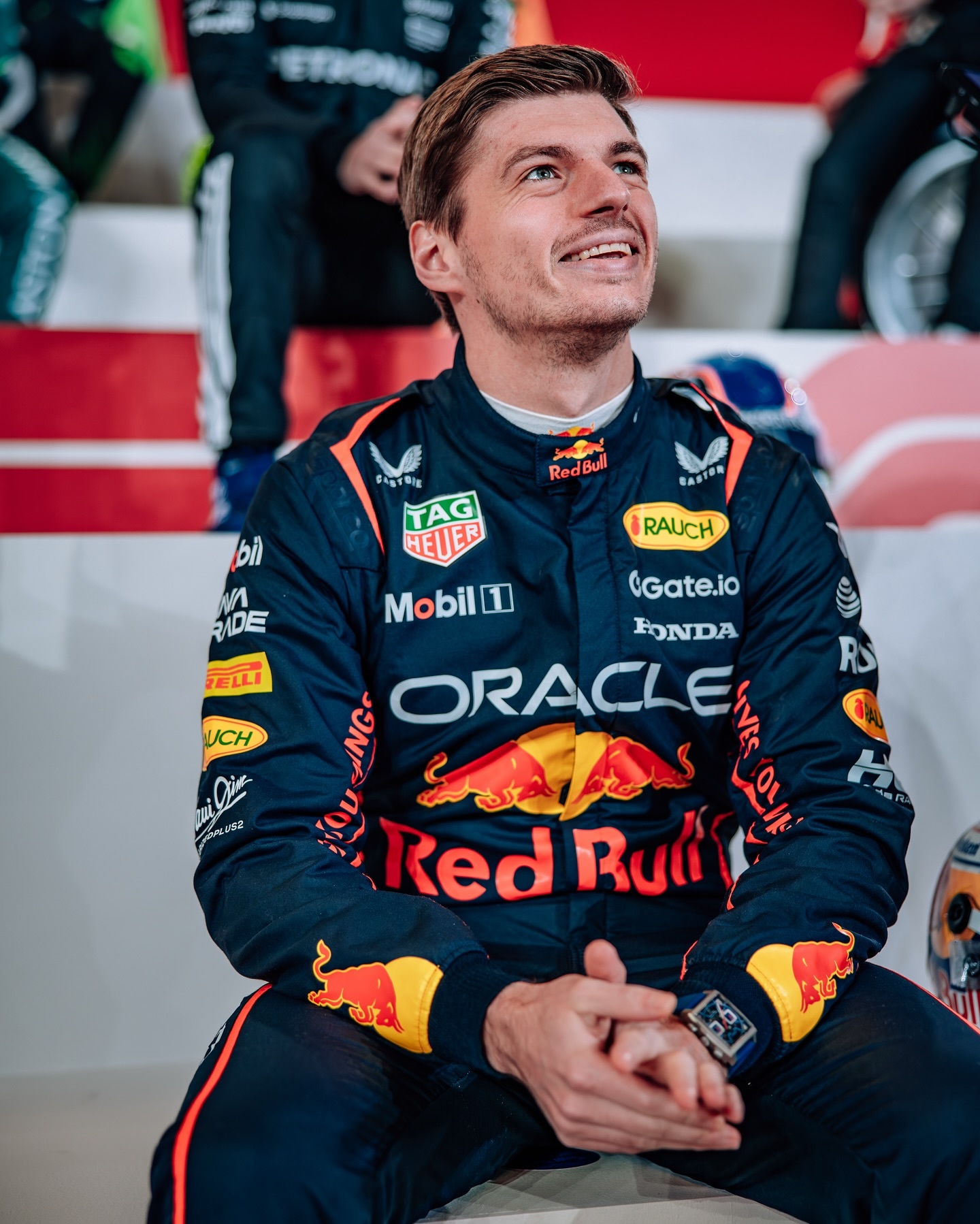 雷诺车队力克哈斯车队，汉密尔顿扛起全队