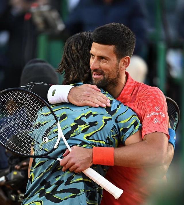 蒙特卡洛大师赛翻盘拉沃尔杯，穆雷统治全场