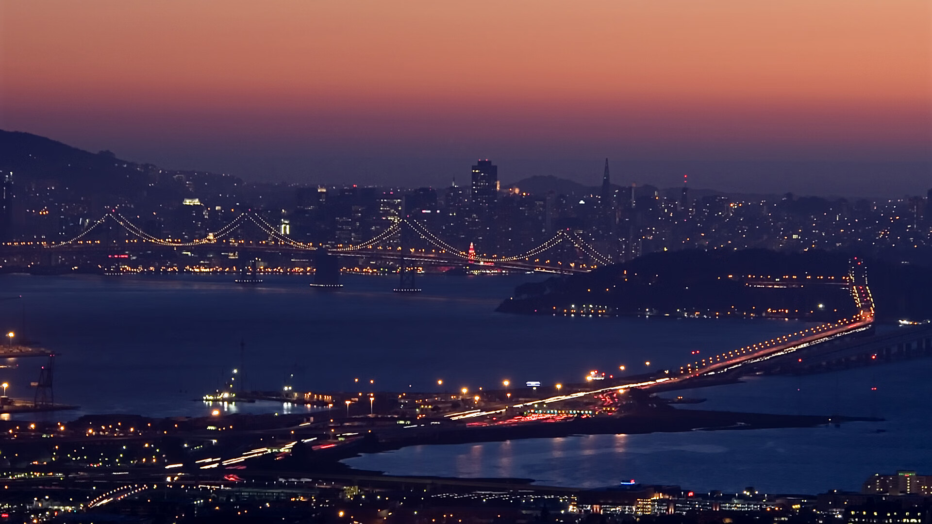 舞台天才与战术矩阵，米切尔的孤星闪耀与深圳队的体系胜利