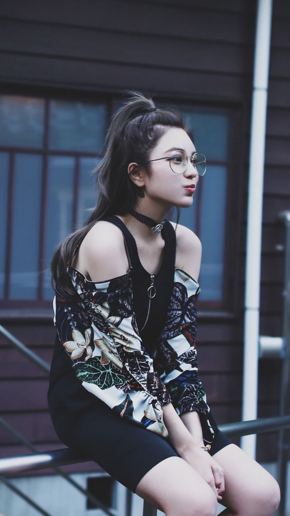 爱游戏tv-夜色染不透的橘红，当锡安在季后赛的熔炉中燃烧